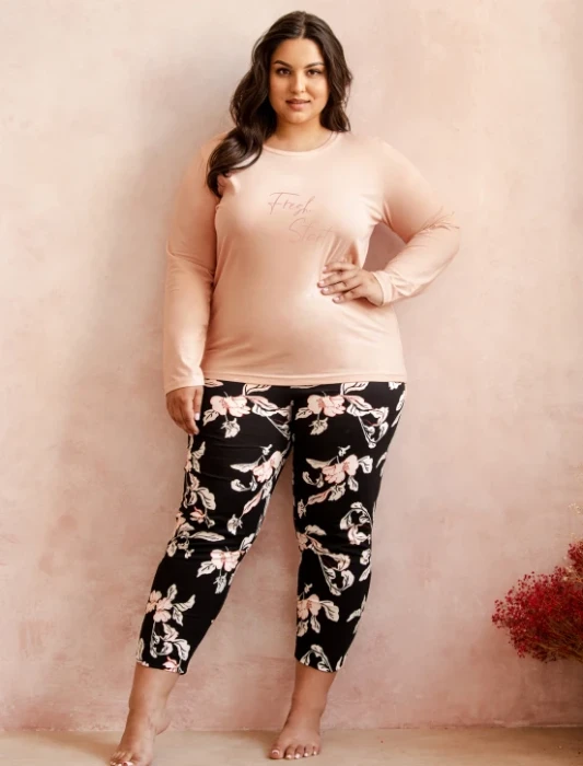 taro 3255 katie.webp